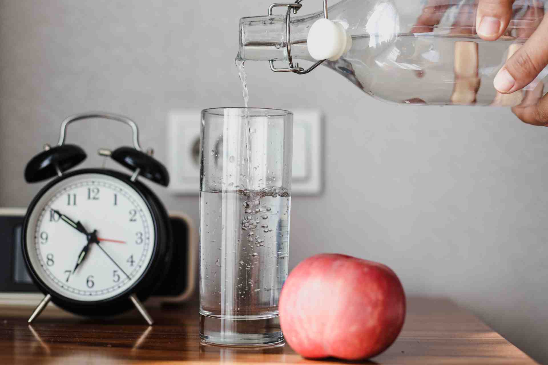 I Want to Lose Weight But I Have No Self-Control: Need a Better Water Reminder?